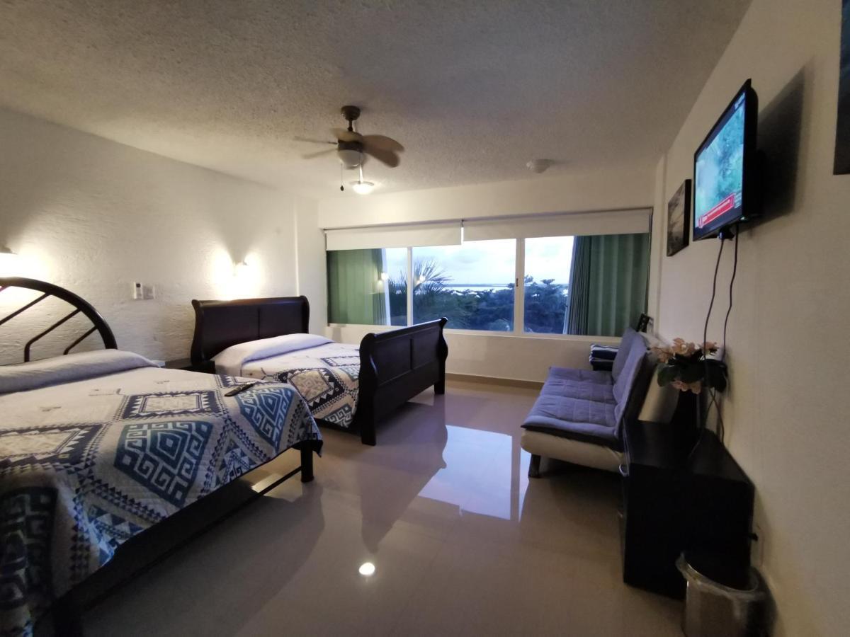 Suites Brisas Канкун Экстерьер фото